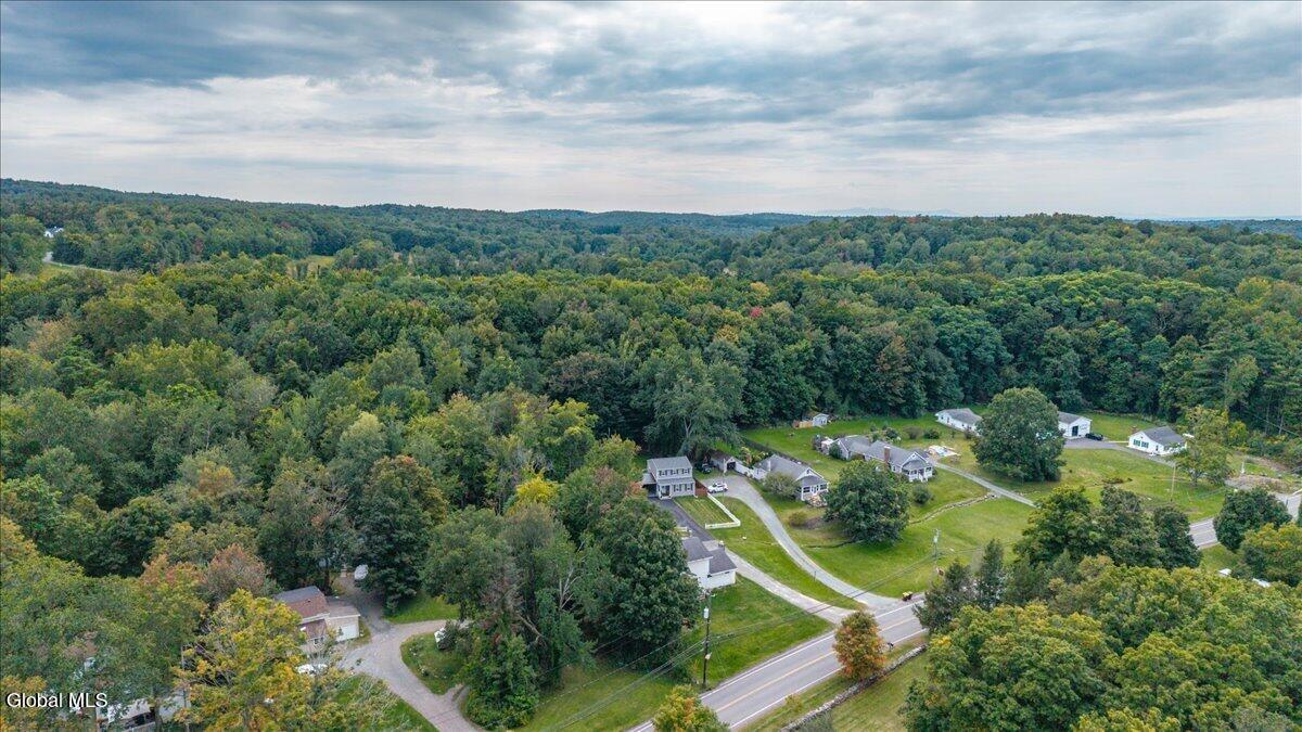 84 Plank Road Poestenkill NY 12140