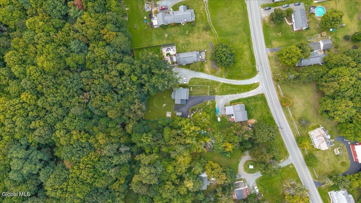 84 Plank Road Poestenkill NY 12140