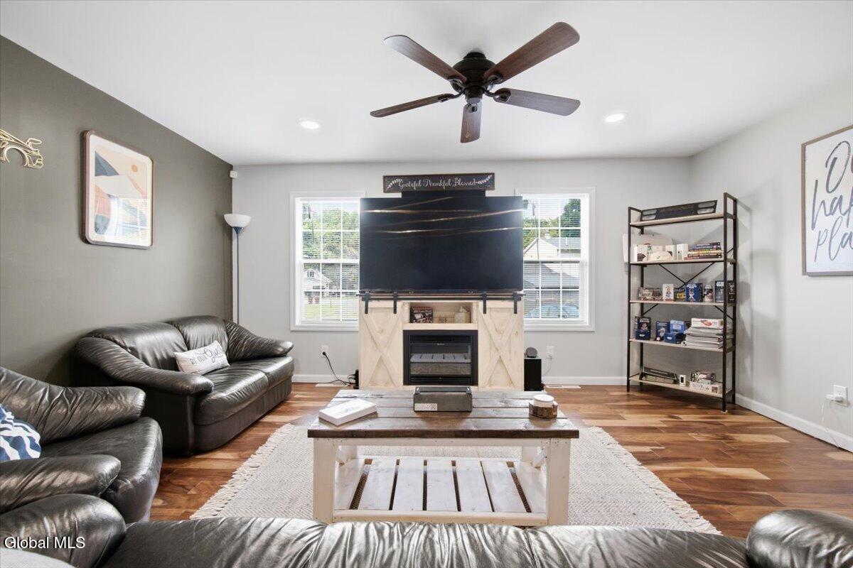 84 Plank Road Poestenkill NY 12140