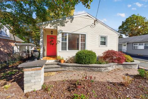 6 Luther Street Troy NY 12180