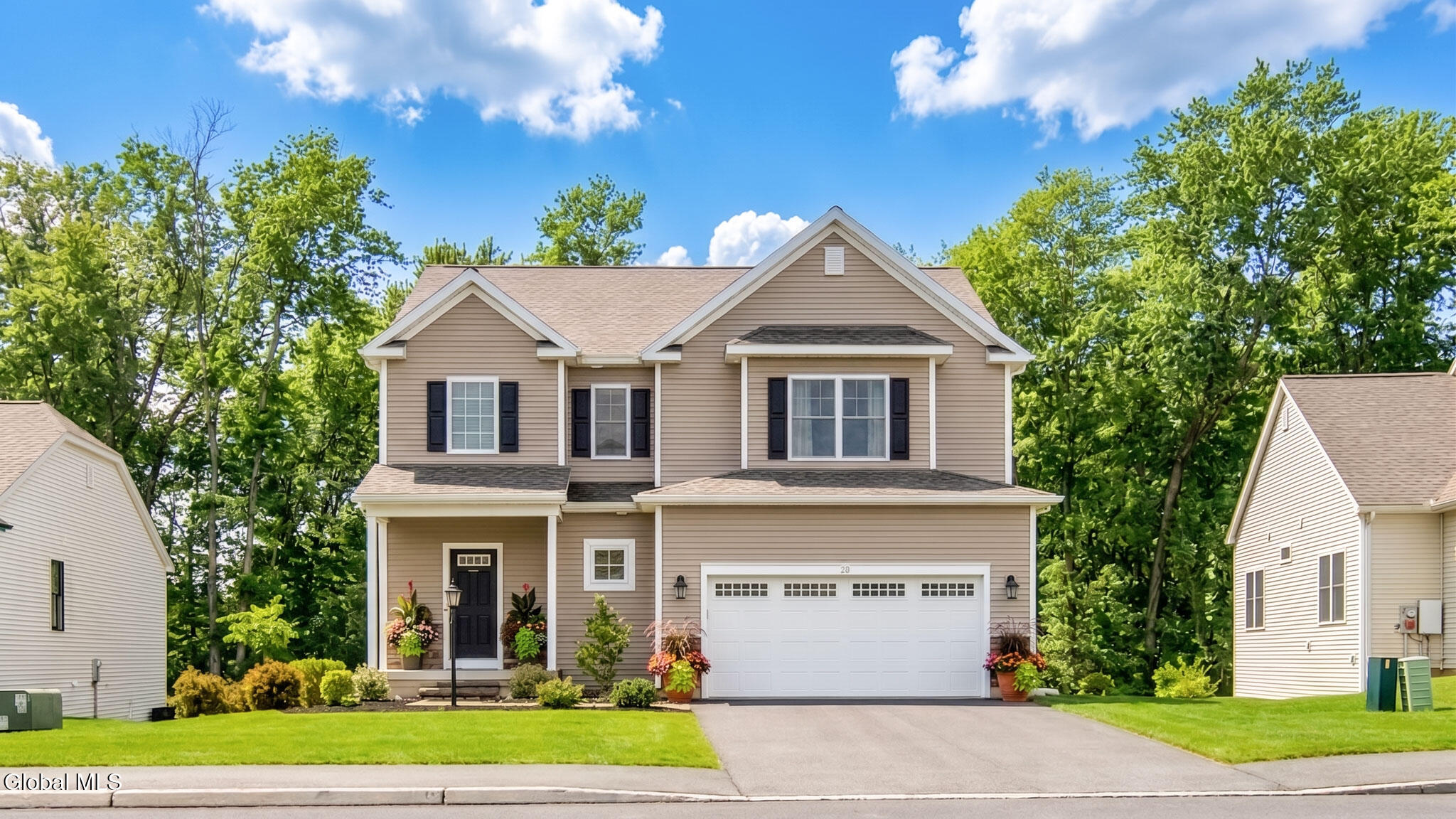 22 Wellington Court Clifton Park NY 12065