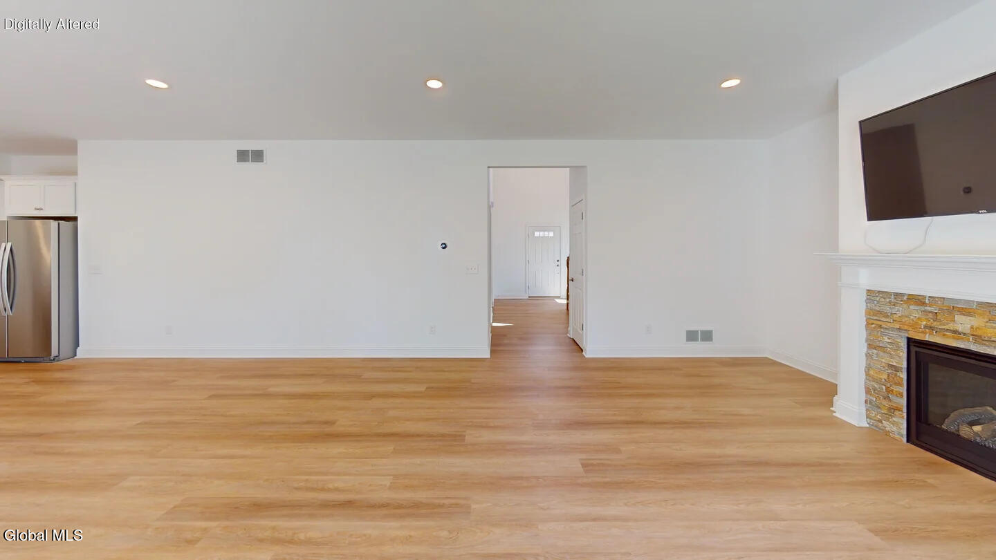 22 Wellington Court Clifton Park NY 12065