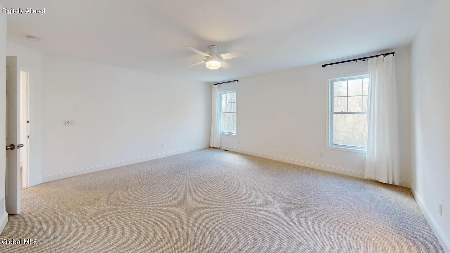 22 Wellington Court Clifton Park NY 12065