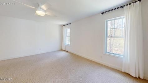 22 Wellington Court Clifton Park NY 12065