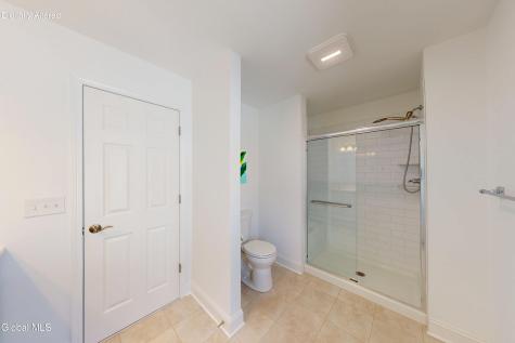 22 Wellington Court Clifton Park NY 12065