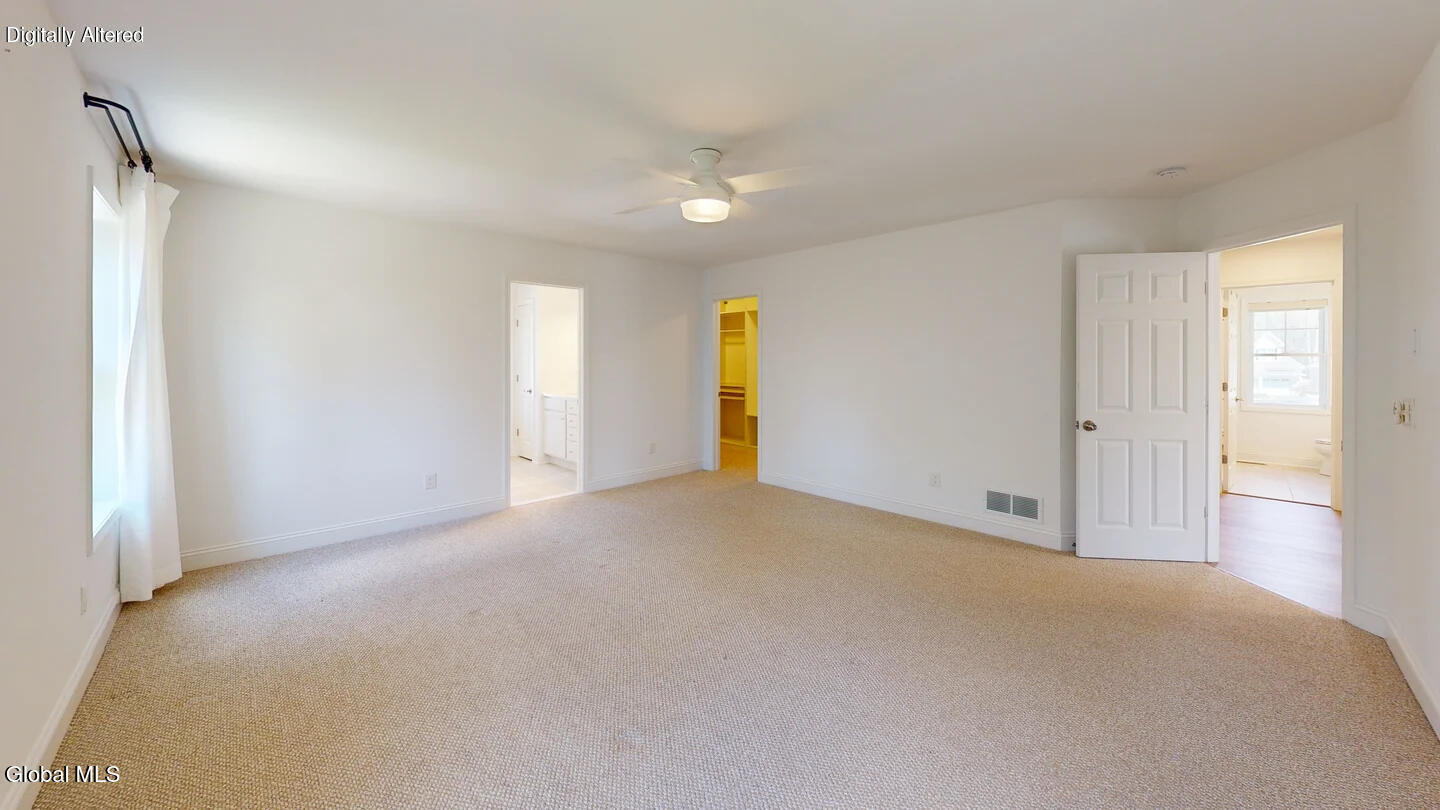 22 Wellington Court Clifton Park NY 12065