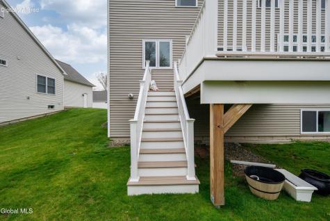 22 Wellington Court Clifton Park NY 12065