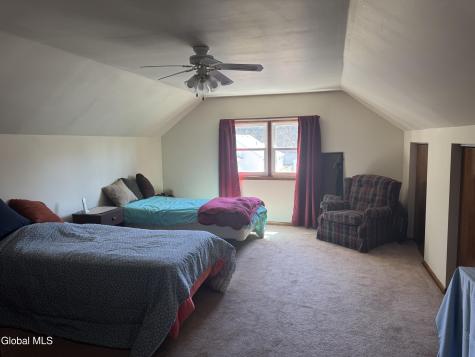 2105 Oaklawn Avenue Rotterdam NY 12306
