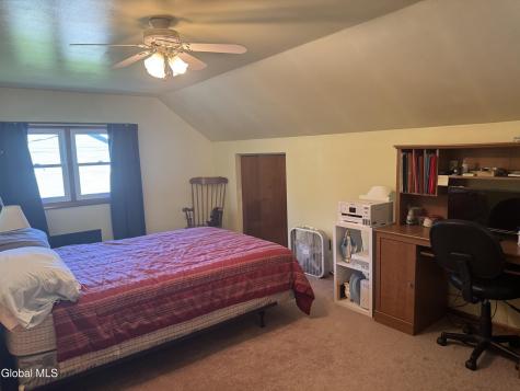 2105 Oaklawn Avenue Rotterdam NY 12306