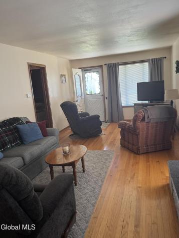 2105 Oaklawn Avenue Rotterdam NY 12306
