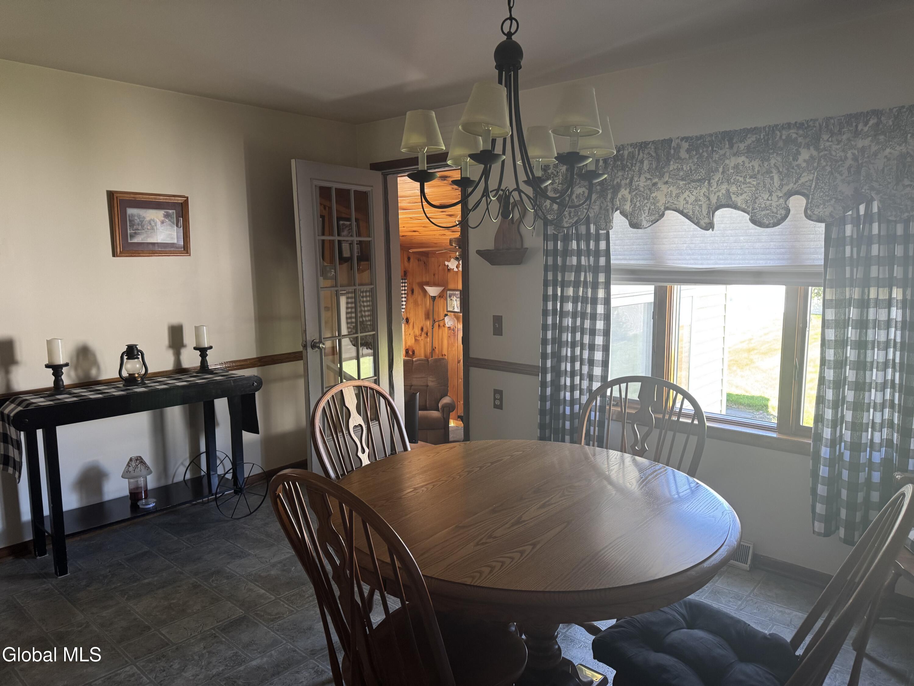 2105 Oaklawn Avenue Rotterdam NY 12306