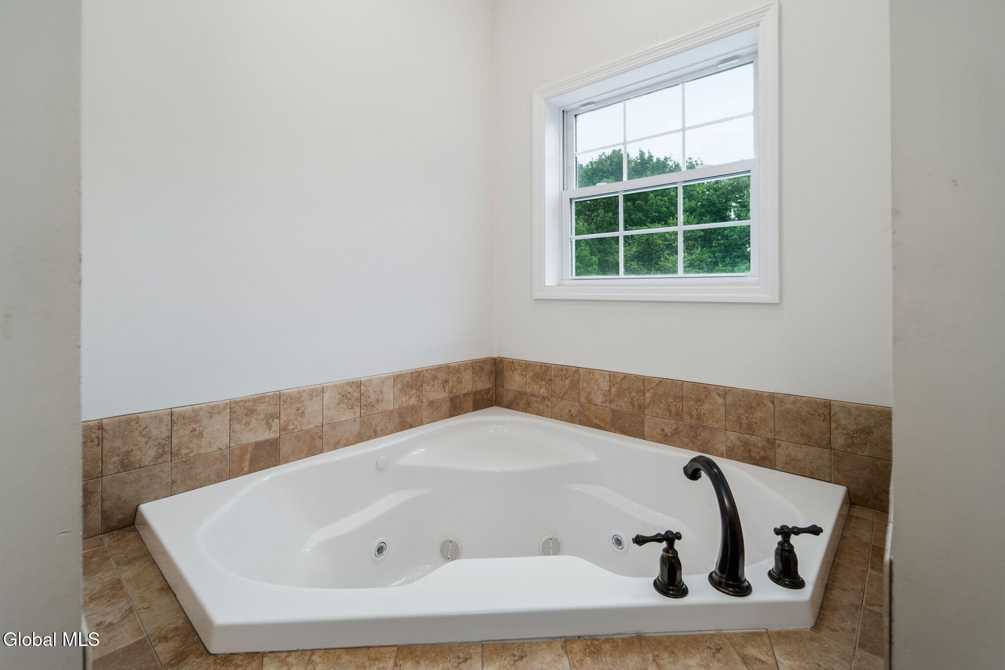 1123 Mcmurdy Hill Road Kortright NY 13739
