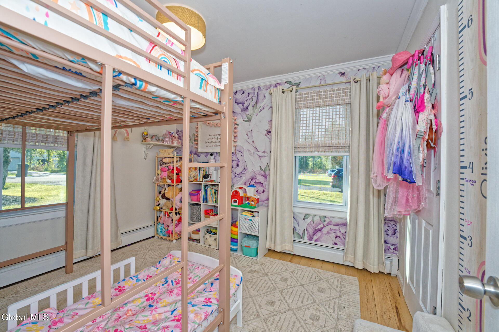 2 Alamo Lane Schenectady NY 12304