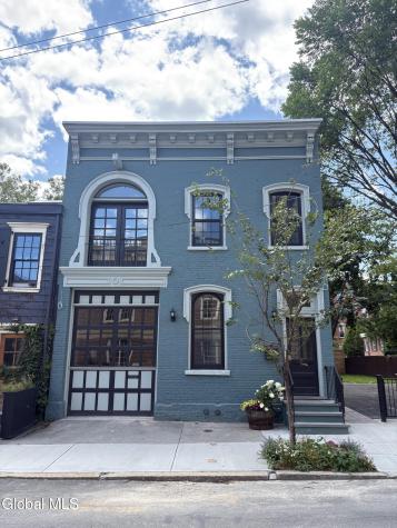 2 Spring Street Albany NY 12210