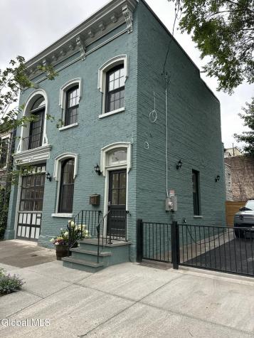2 Spring Street Albany NY 12210
