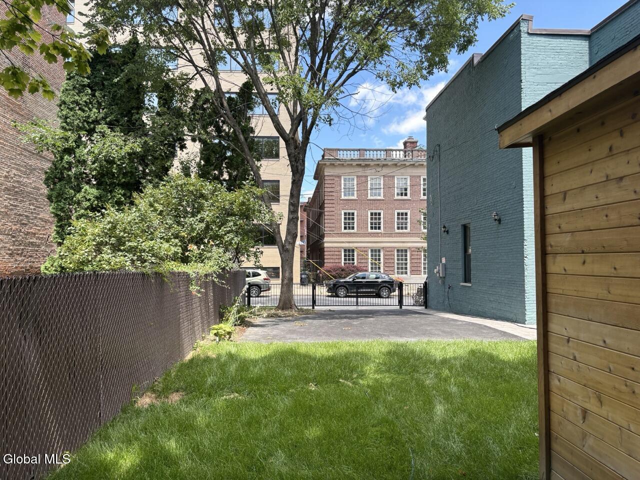 2 Spring Street Albany NY 12210