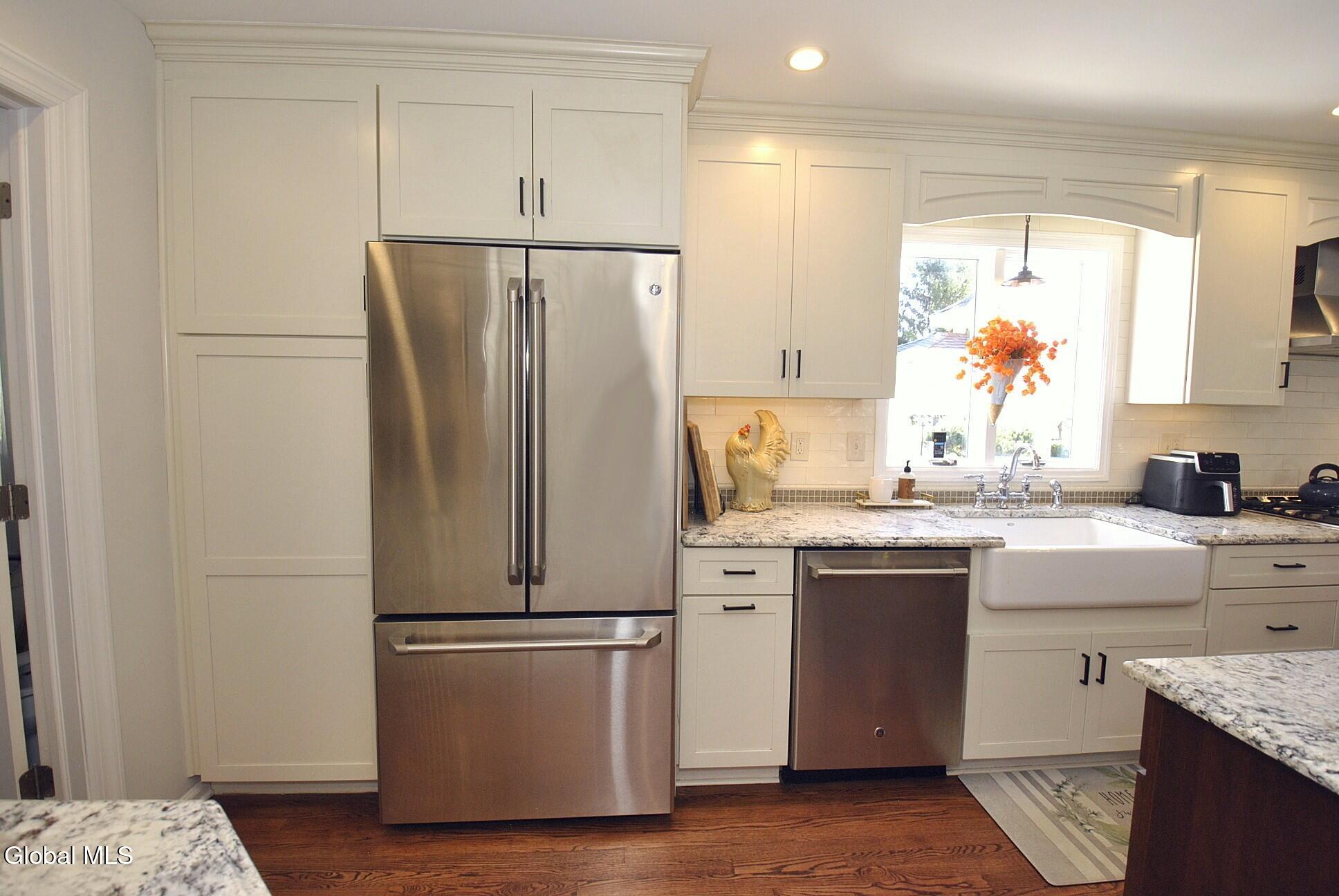 30 Berkshire Drive Albany NY 12205
