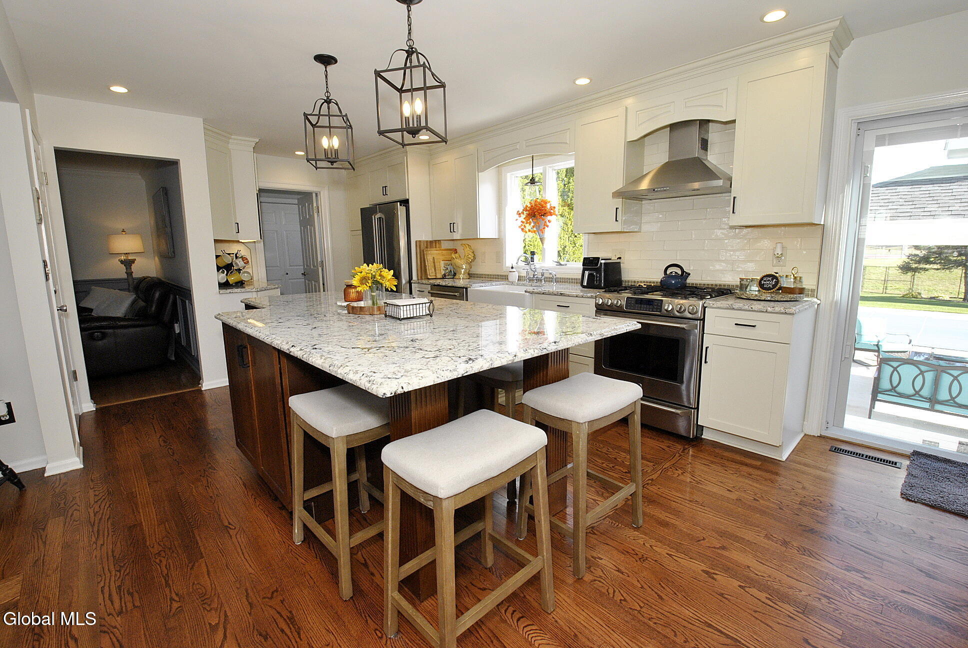 30 Berkshire Drive Albany NY 12205