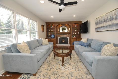 30 Berkshire Drive Albany NY 12205