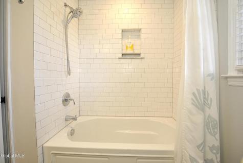 30 Berkshire Drive Albany NY 12205