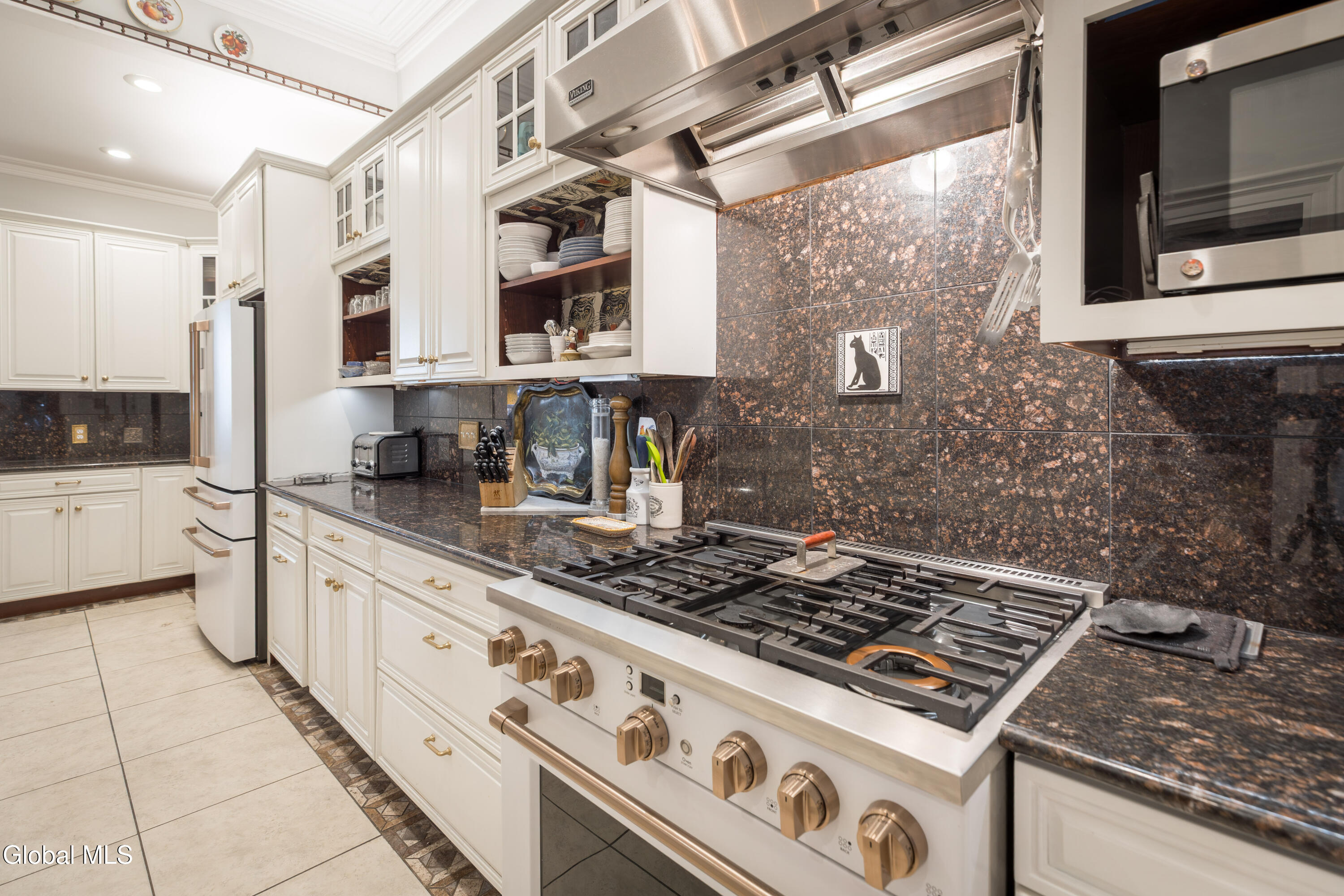 1914 Fifth Avenue Troy NY 12180