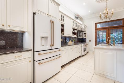 1914 Fifth Avenue Troy NY 12180