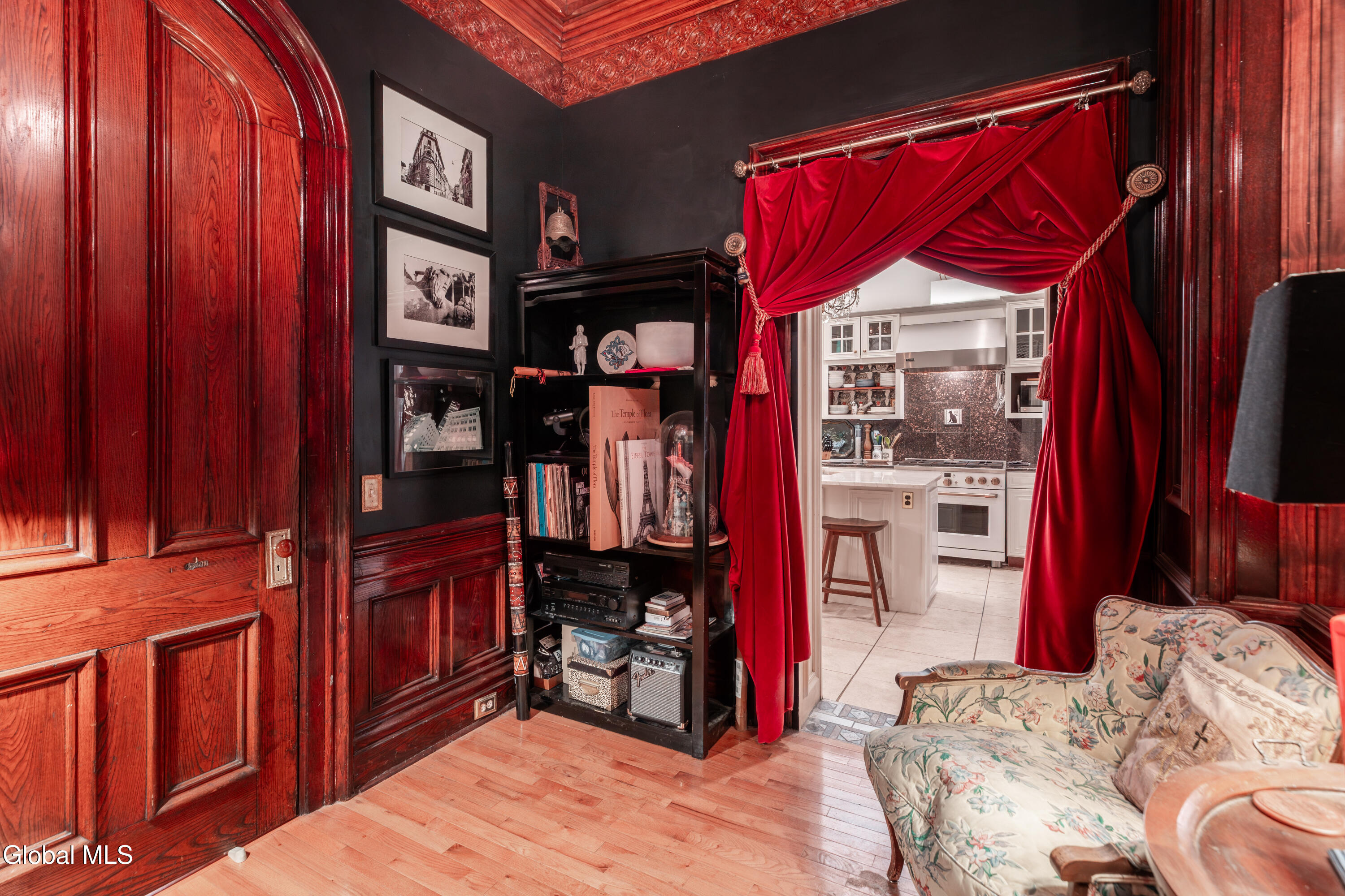 1914 Fifth Avenue Troy NY 12180