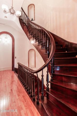 1914 Fifth Avenue Troy NY 12180