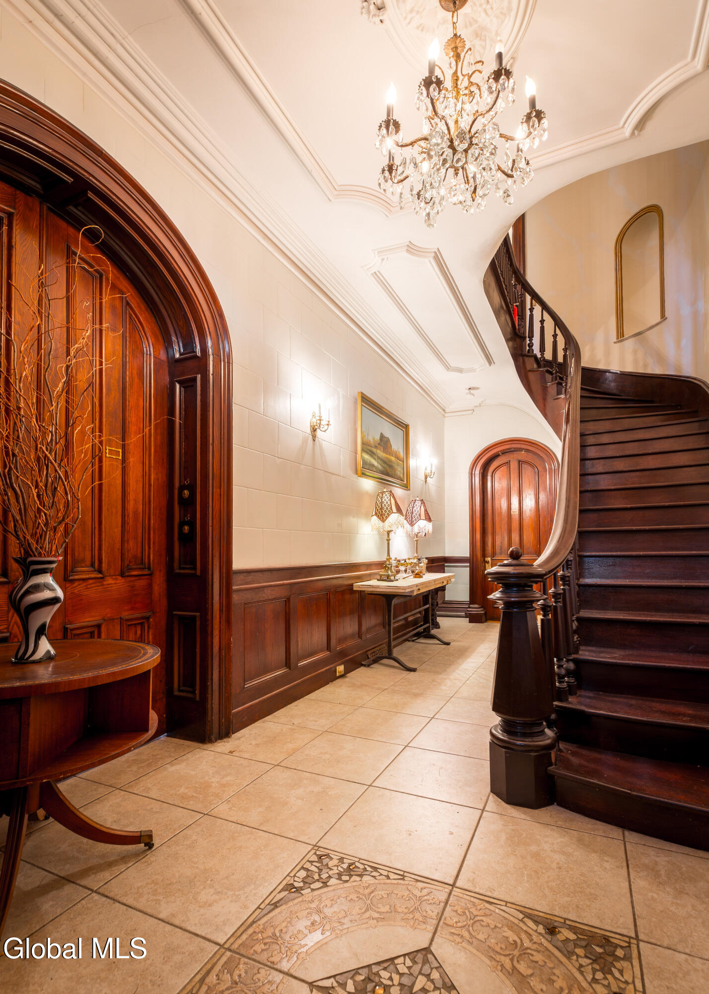 1914 Fifth Avenue Troy NY 12180