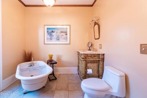 1914 Fifth Avenue Troy NY 12180