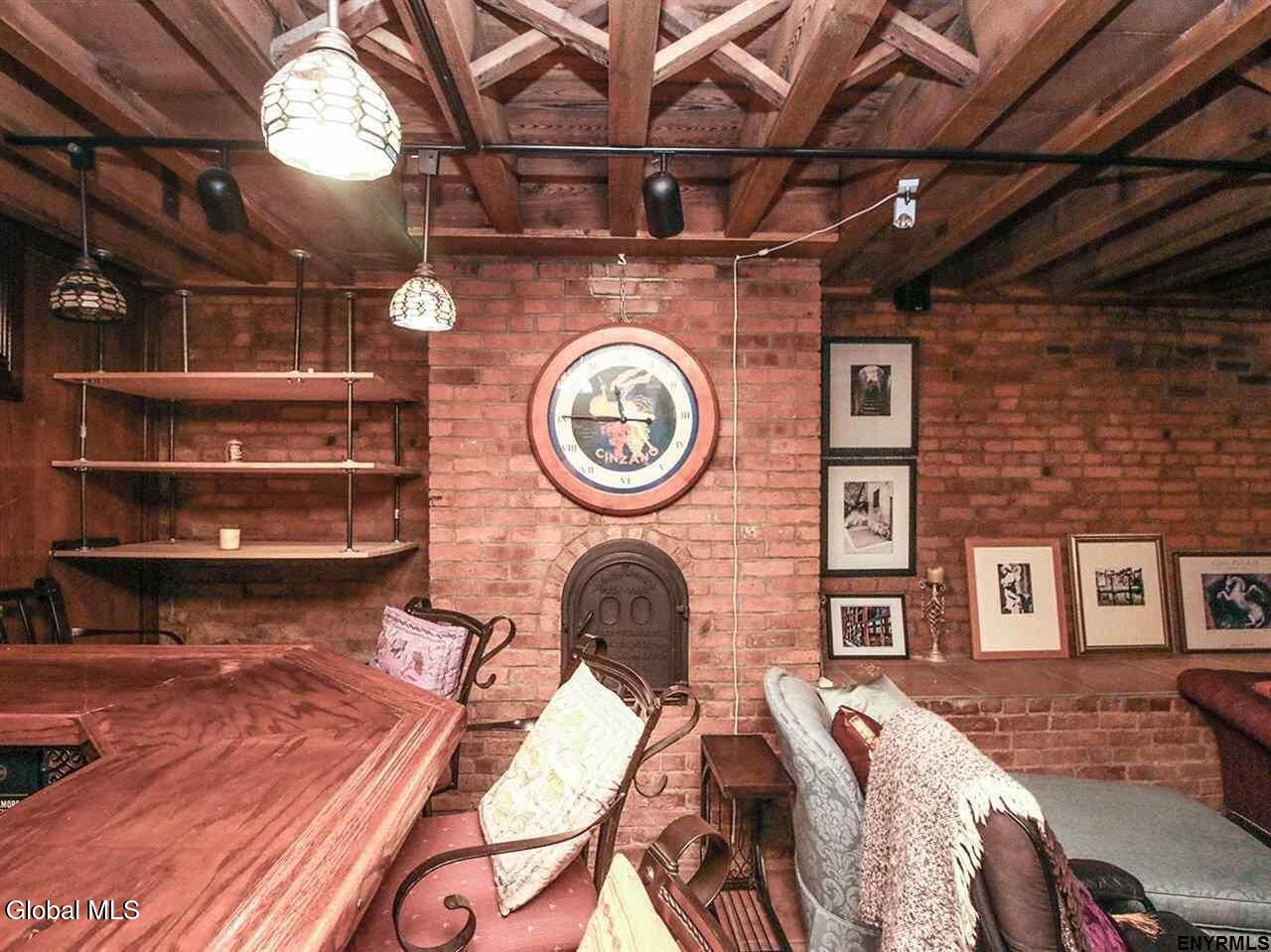 1914 Fifth Avenue Troy NY 12180