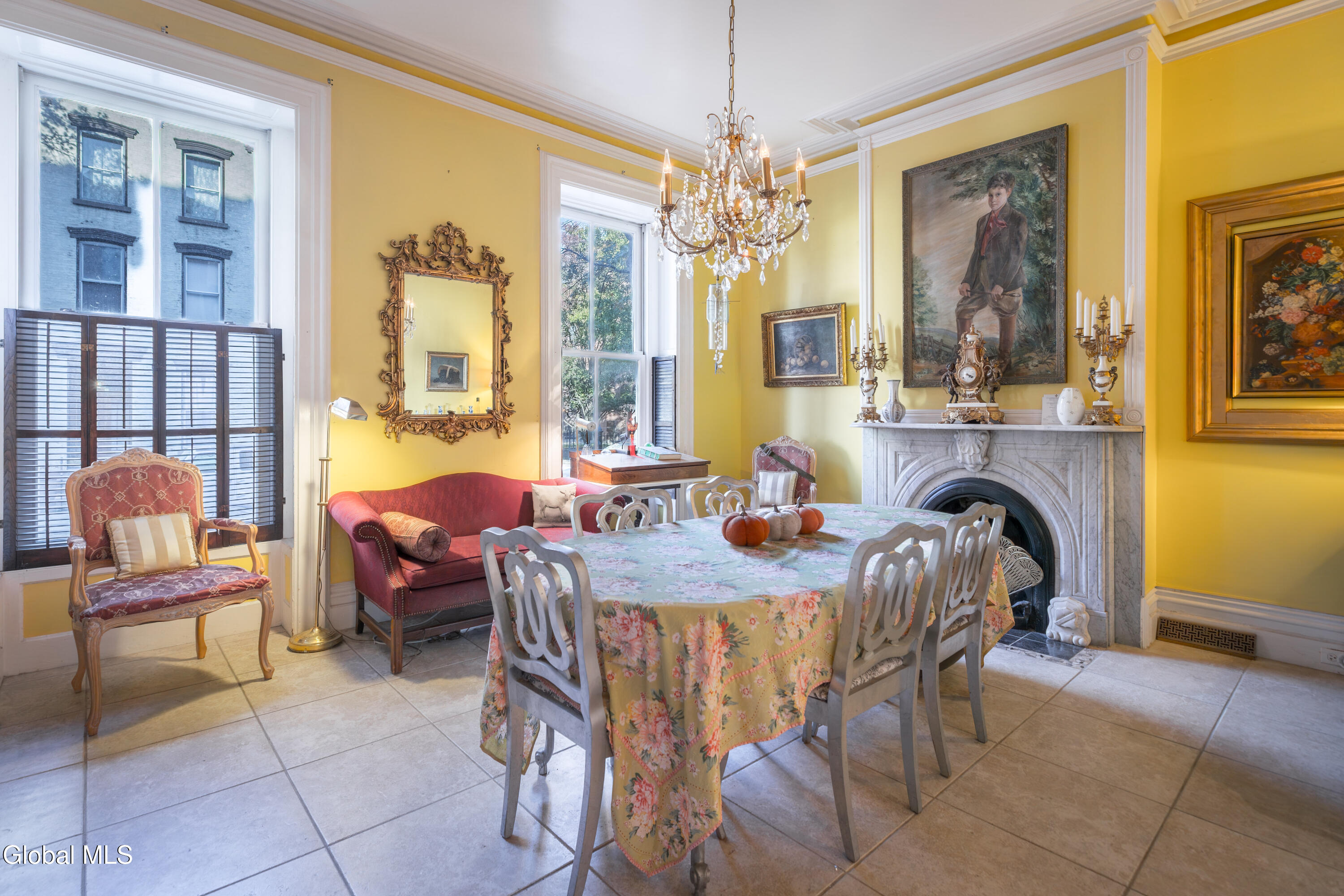 1914 Fifth Avenue Troy NY 12180