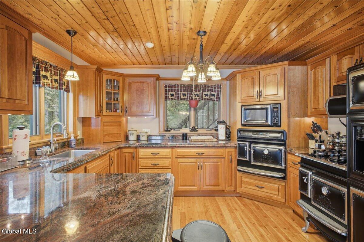 7 Horicon Birches Road Brant Lake NY 12815