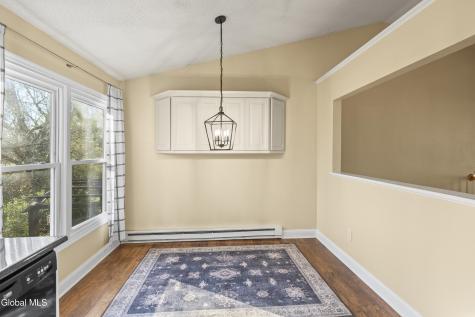 87 Algonquin Road Clifton Park NY 12065