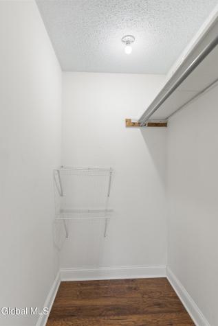 87 Algonquin Road Clifton Park NY 12065