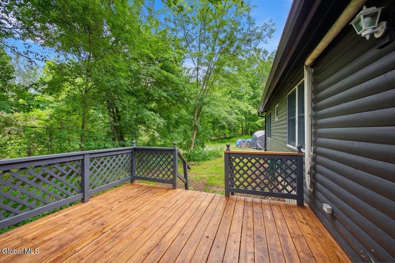 41 Uphams Corners Road East Nassau NY 12062