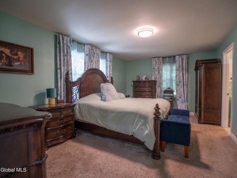 2A Dawn Drive Latham NY 12110