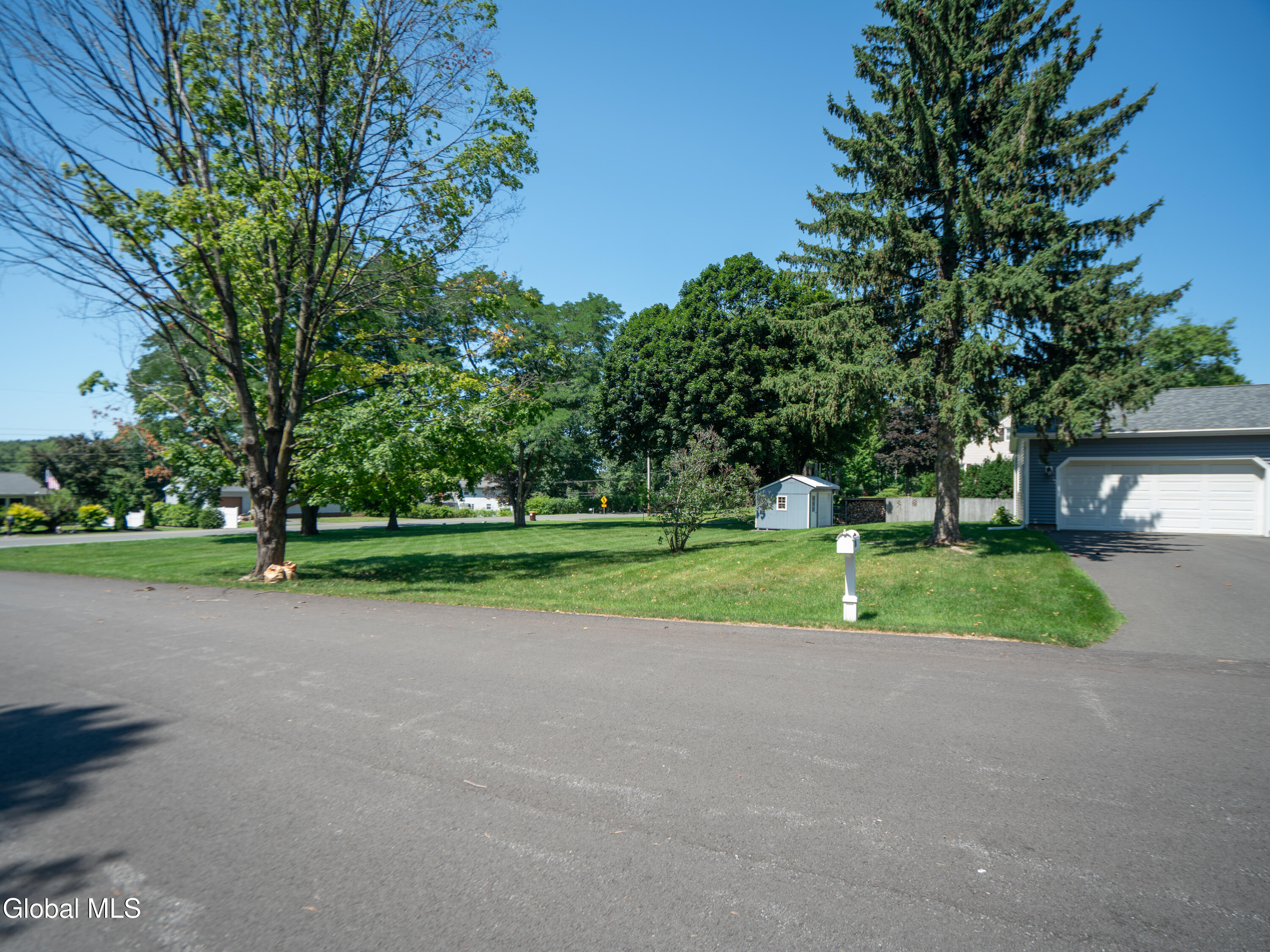 2A Dawn Drive Latham NY 12110