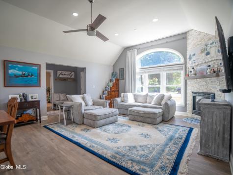 2A Dawn Drive Latham NY 12110