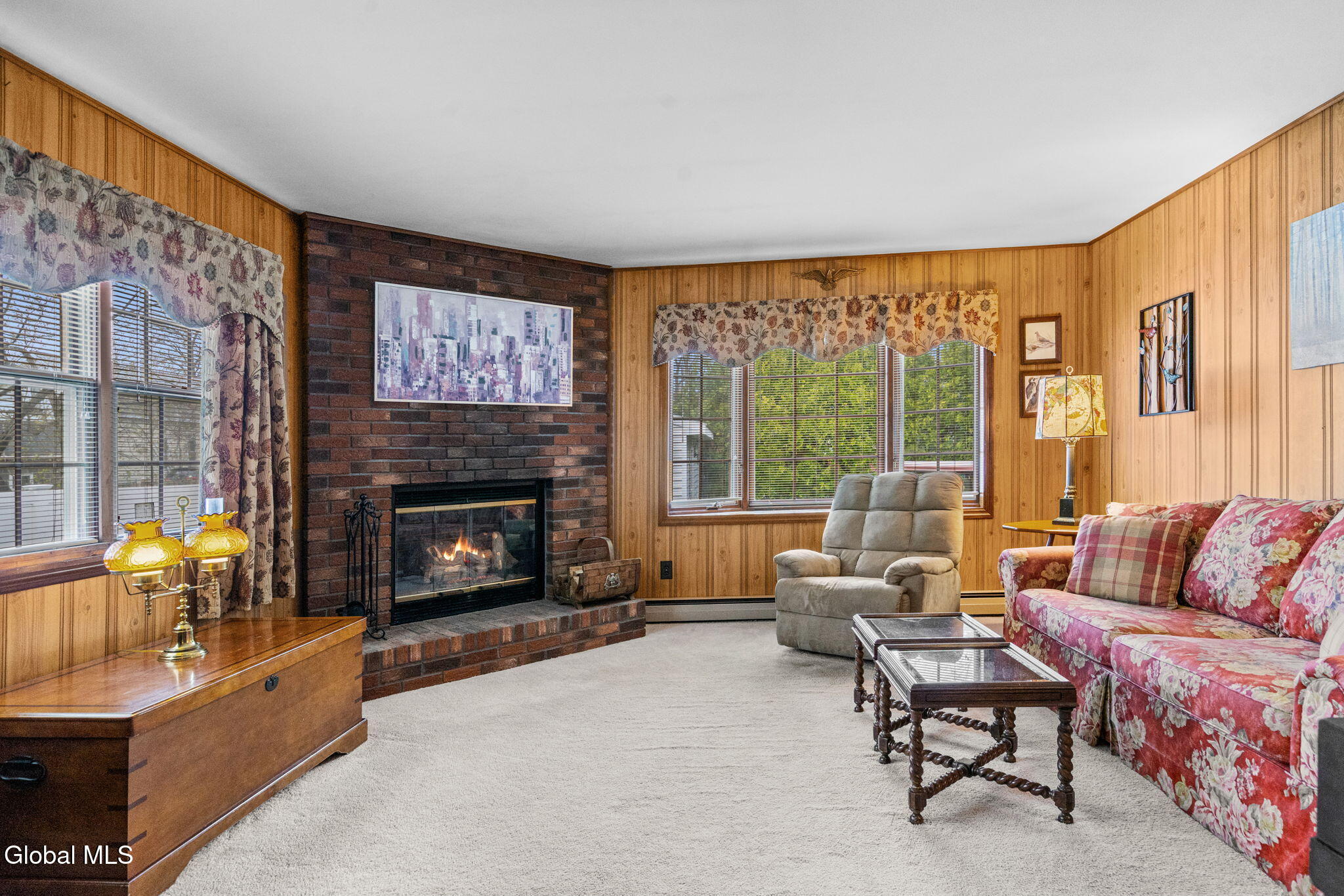 14 Kelton Court Albany NY 12209