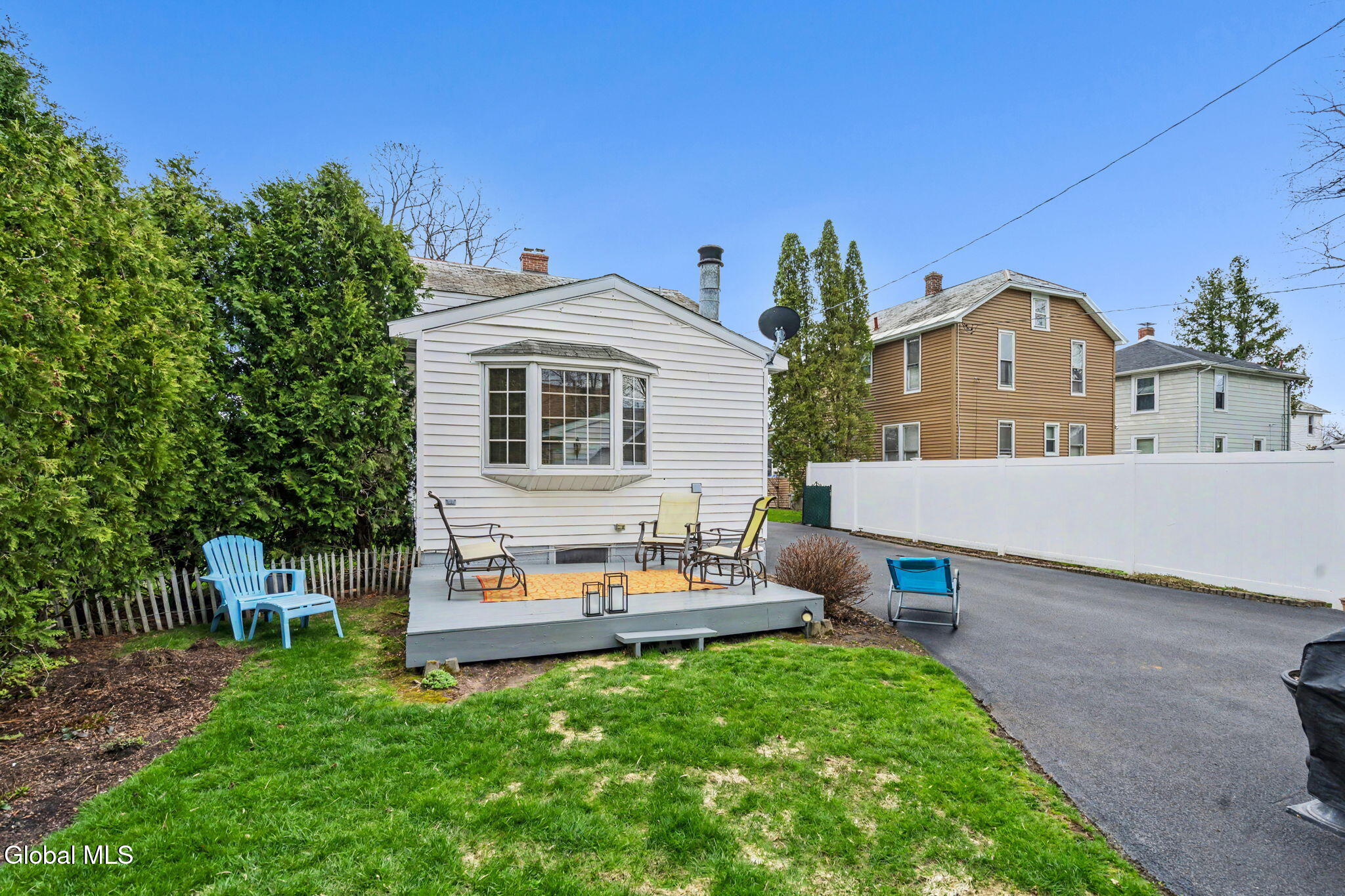 14 Kelton Court Albany NY 12209