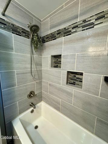 13 Knickerbocker Road Glenville NY 12302