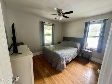 13 Knickerbocker Road Glenville NY 12302