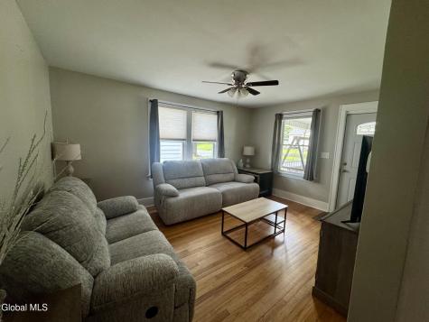 13 Knickerbocker Road Glenville NY 12302