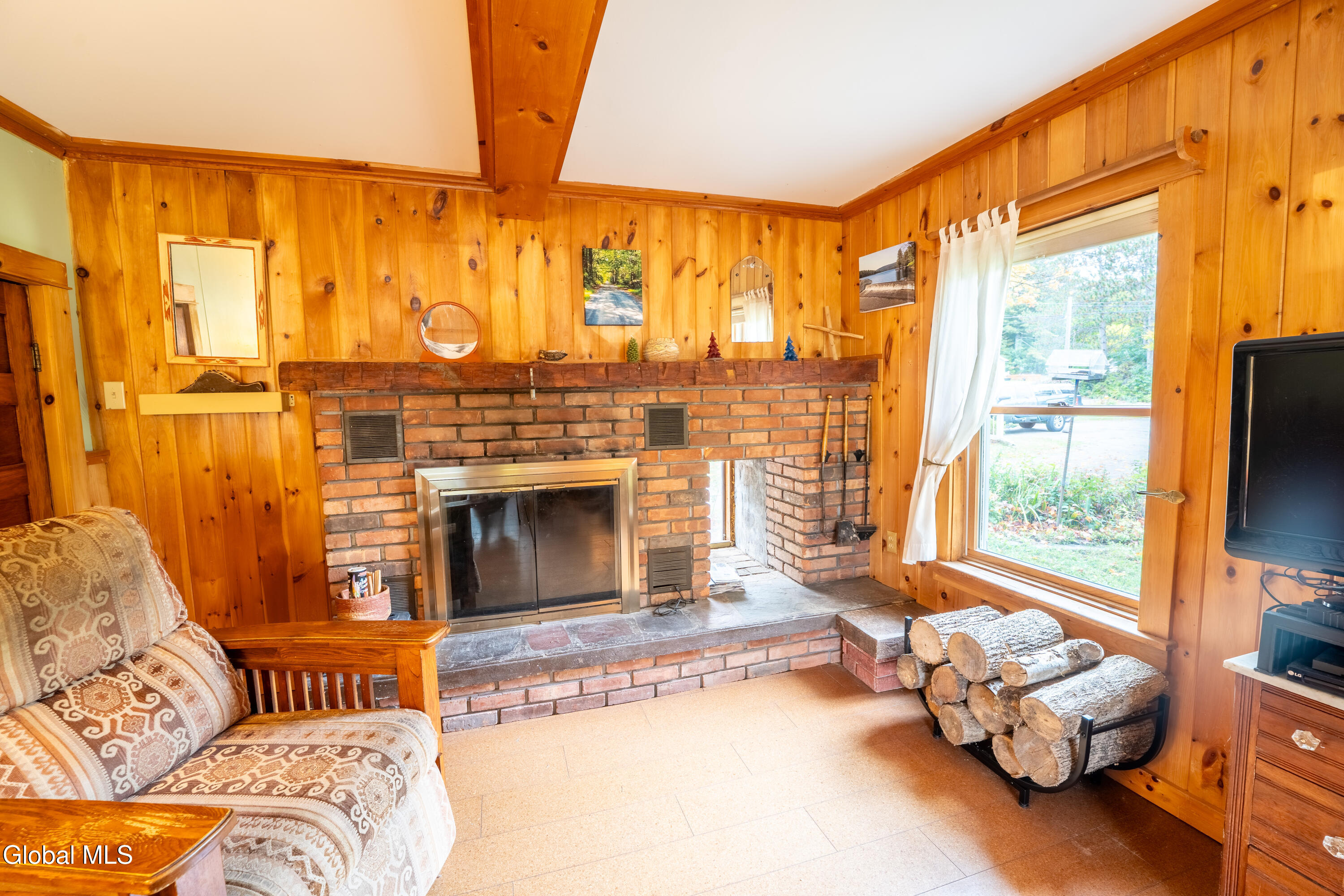 107 Gifford Valley Road Northville NY 12134