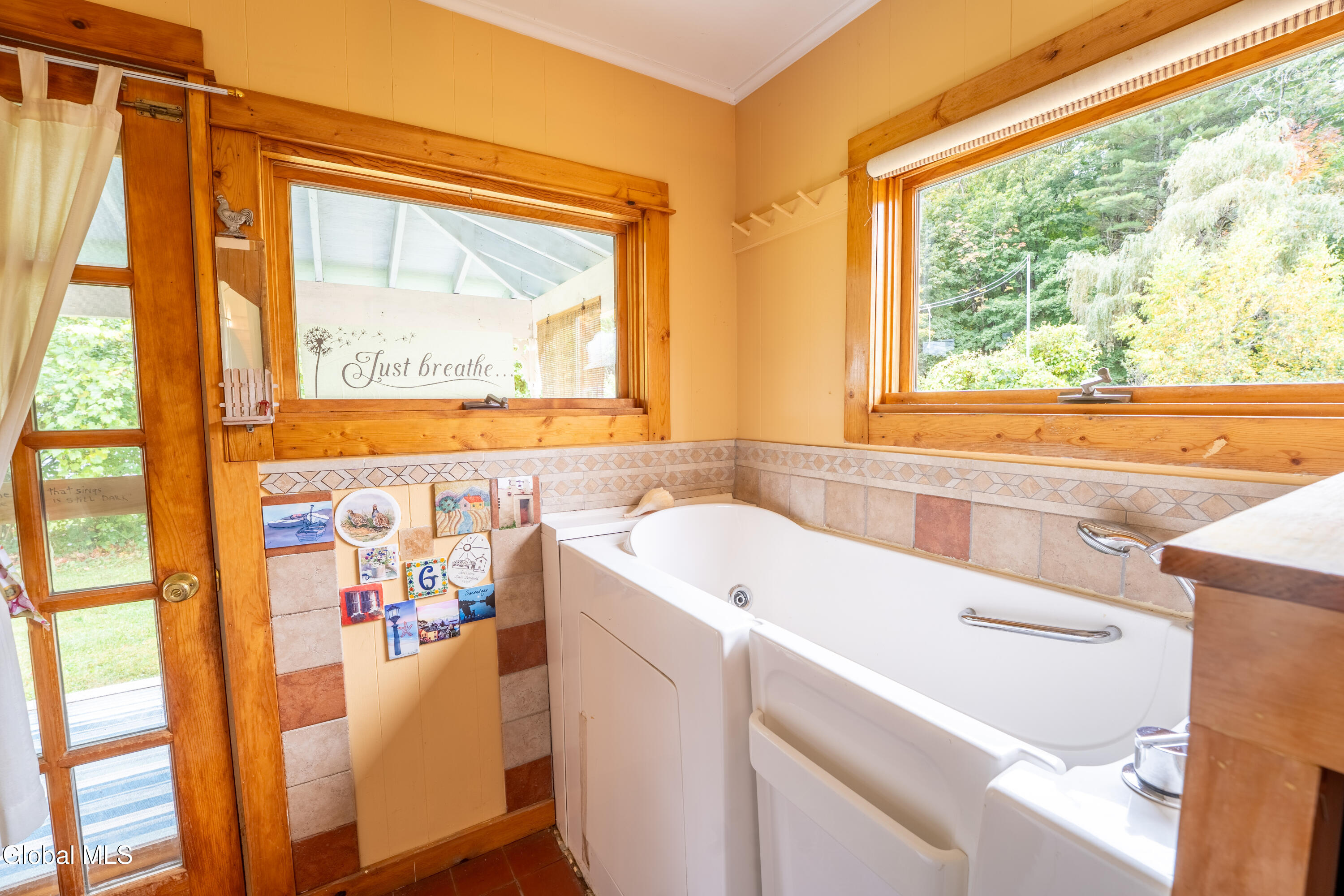 107 Gifford Valley Road Northville NY 12134