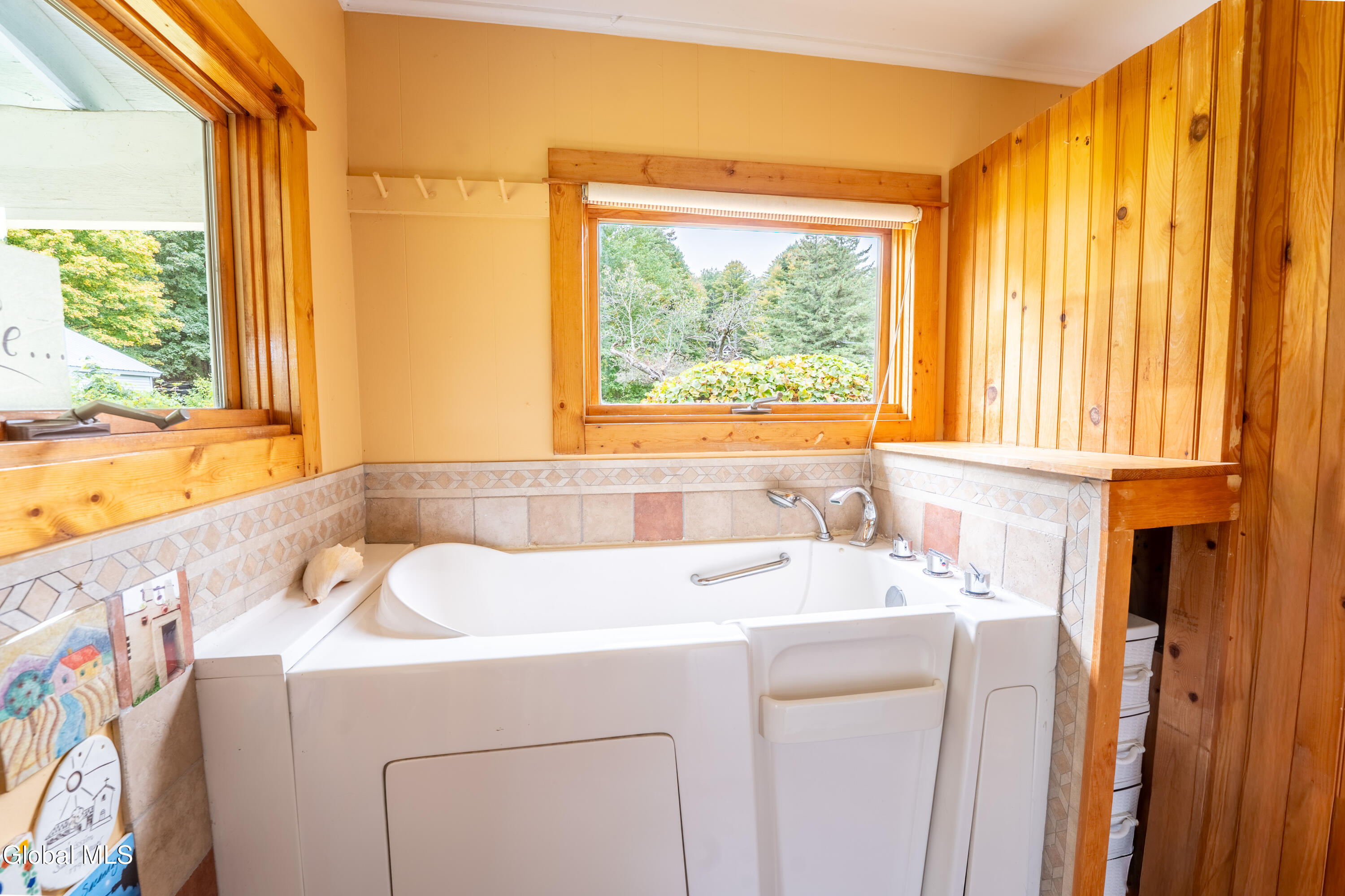 107 Gifford Valley Road Northville NY 12134