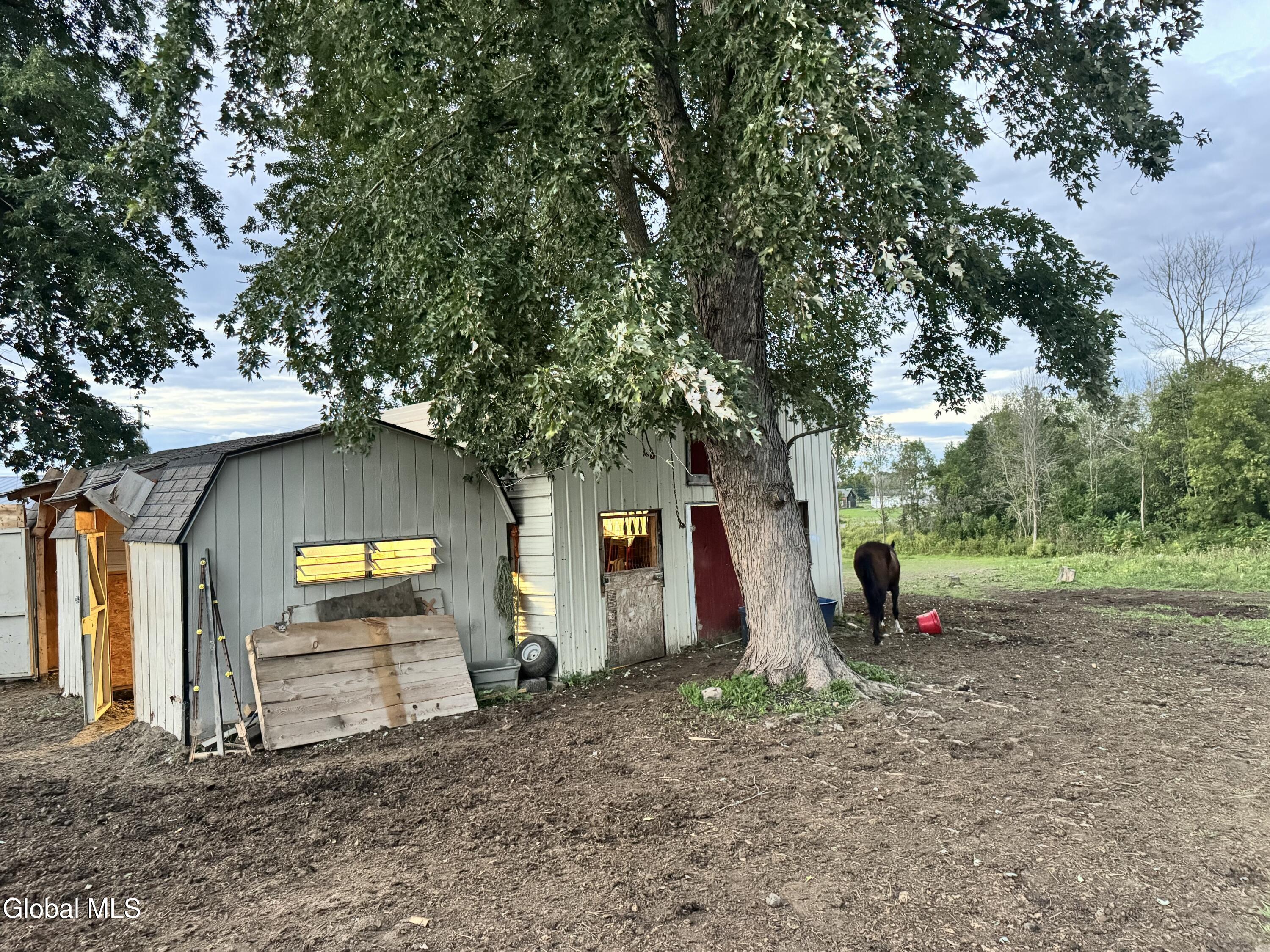 171 Flat Creek Road Sprakers NY 12166