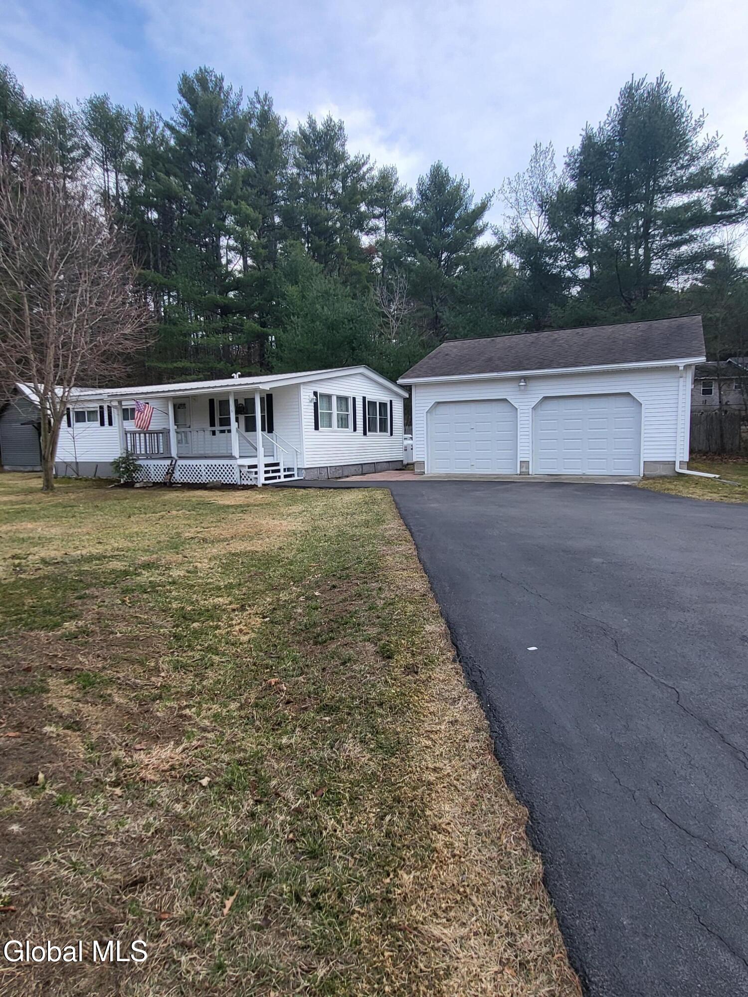 16 Towner Road Lake Luzerne NY 12846