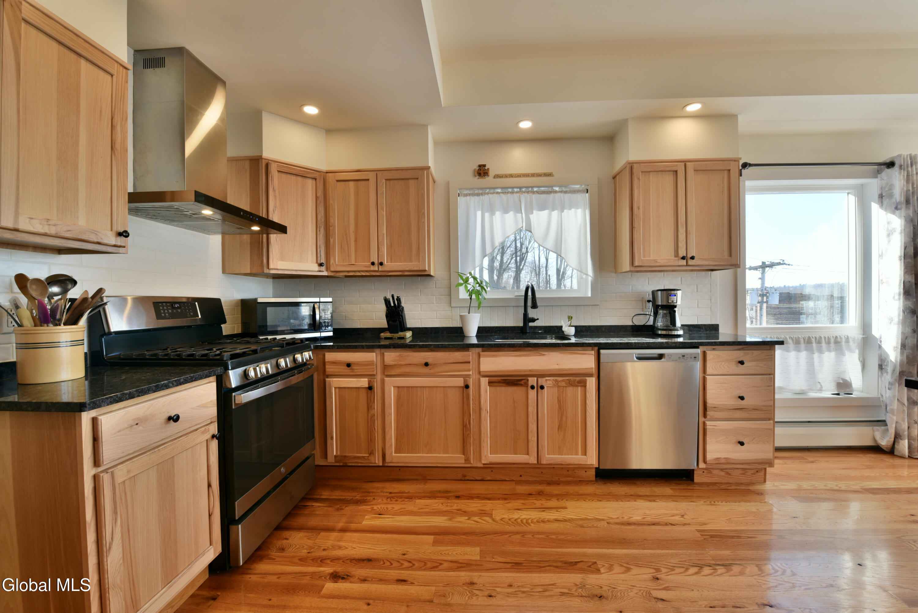 28-30 1st Street Castleton On Hudson NY 12033